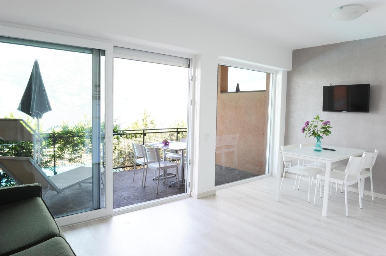 Residence Parco Lago Di Garda 말세진느 외부 사진