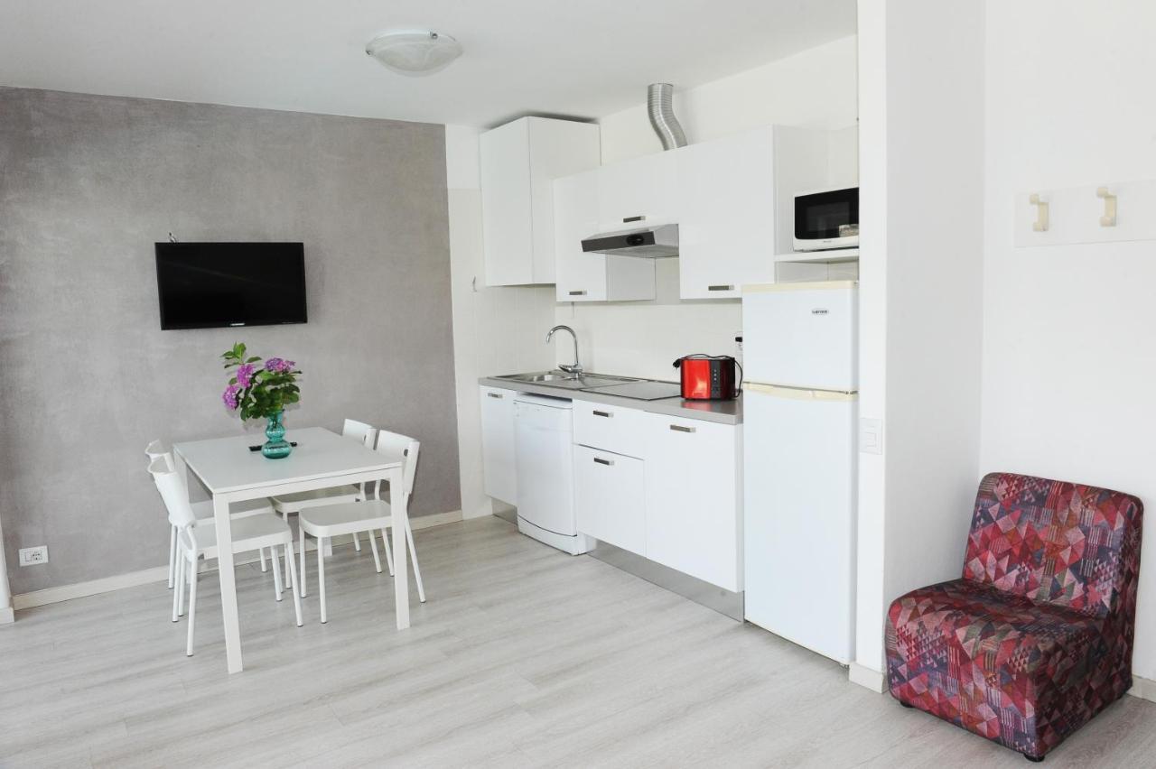 Residence Parco Lago Di Garda 말세진느 외부 사진