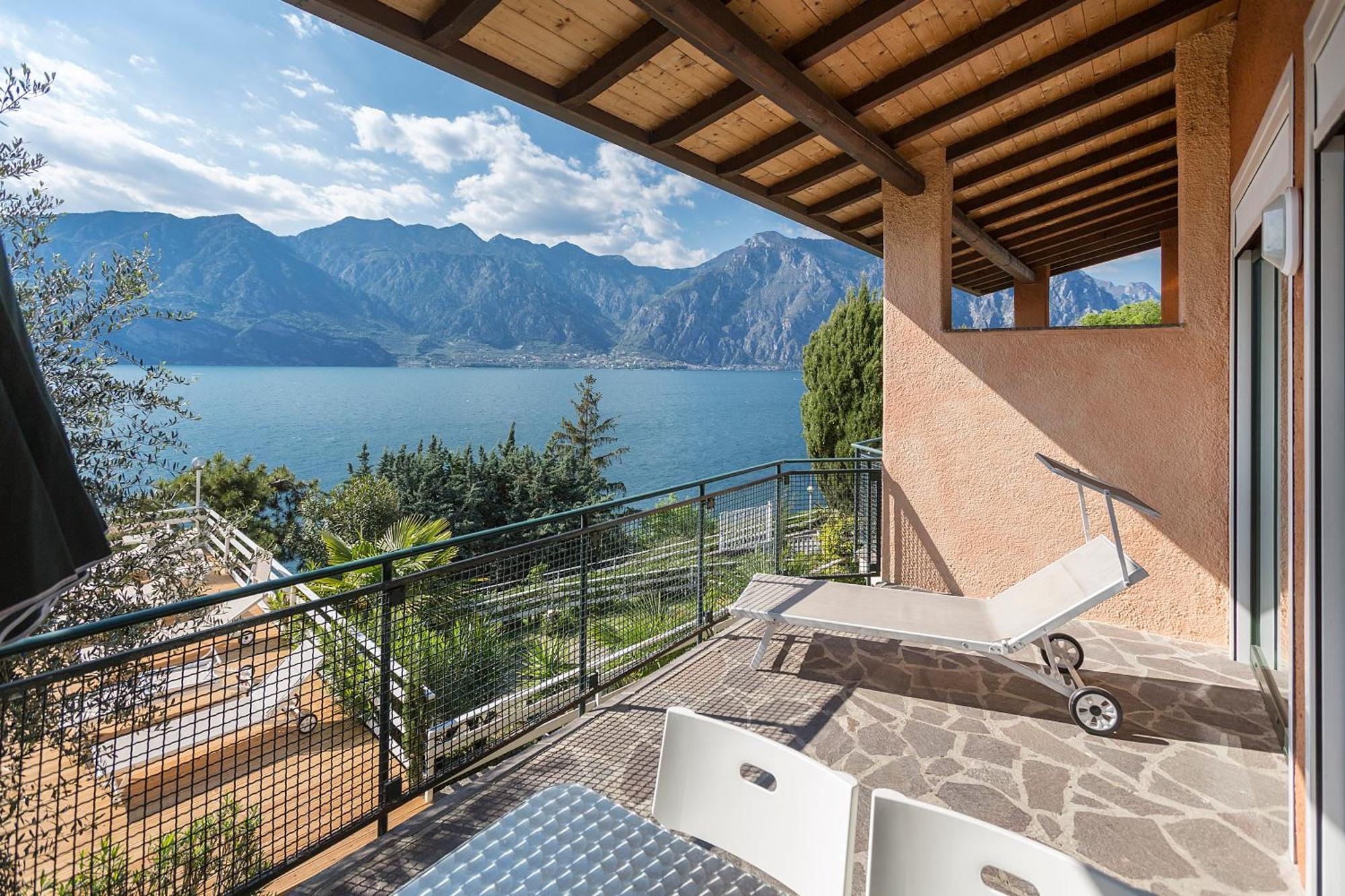 Residence Parco Lago Di Garda 말세진느 외부 사진