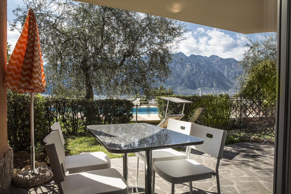 Residence Parco Lago Di Garda 말세진느 외부 사진