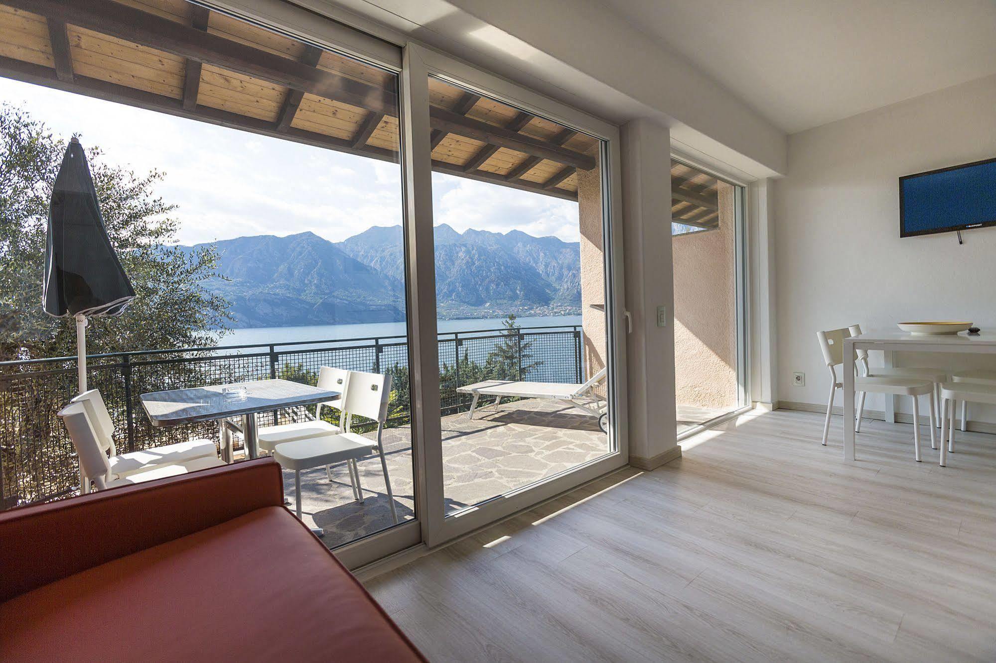 Residence Parco Lago Di Garda 말세진느 외부 사진