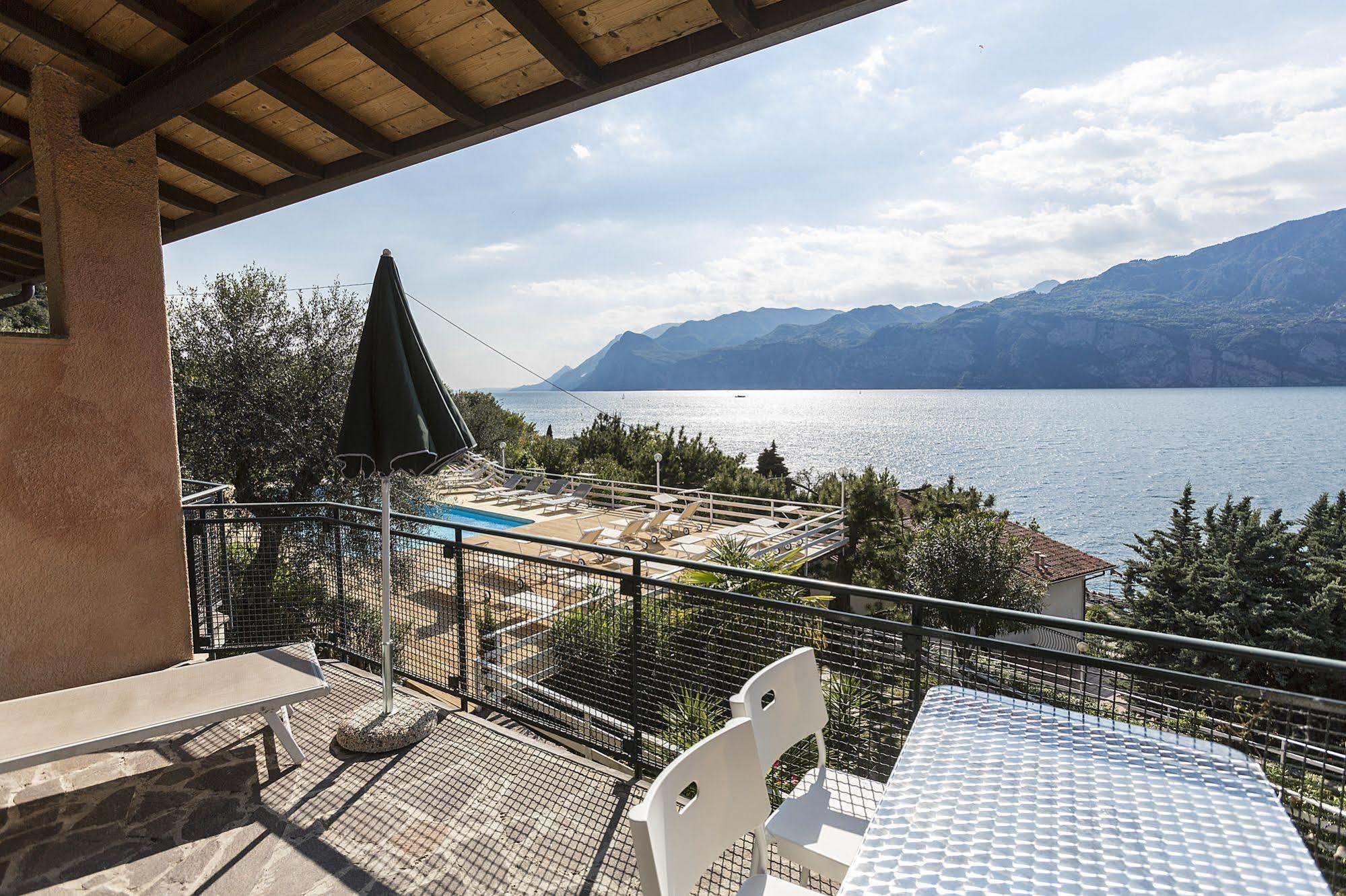 Residence Parco Lago Di Garda 말세진느 외부 사진